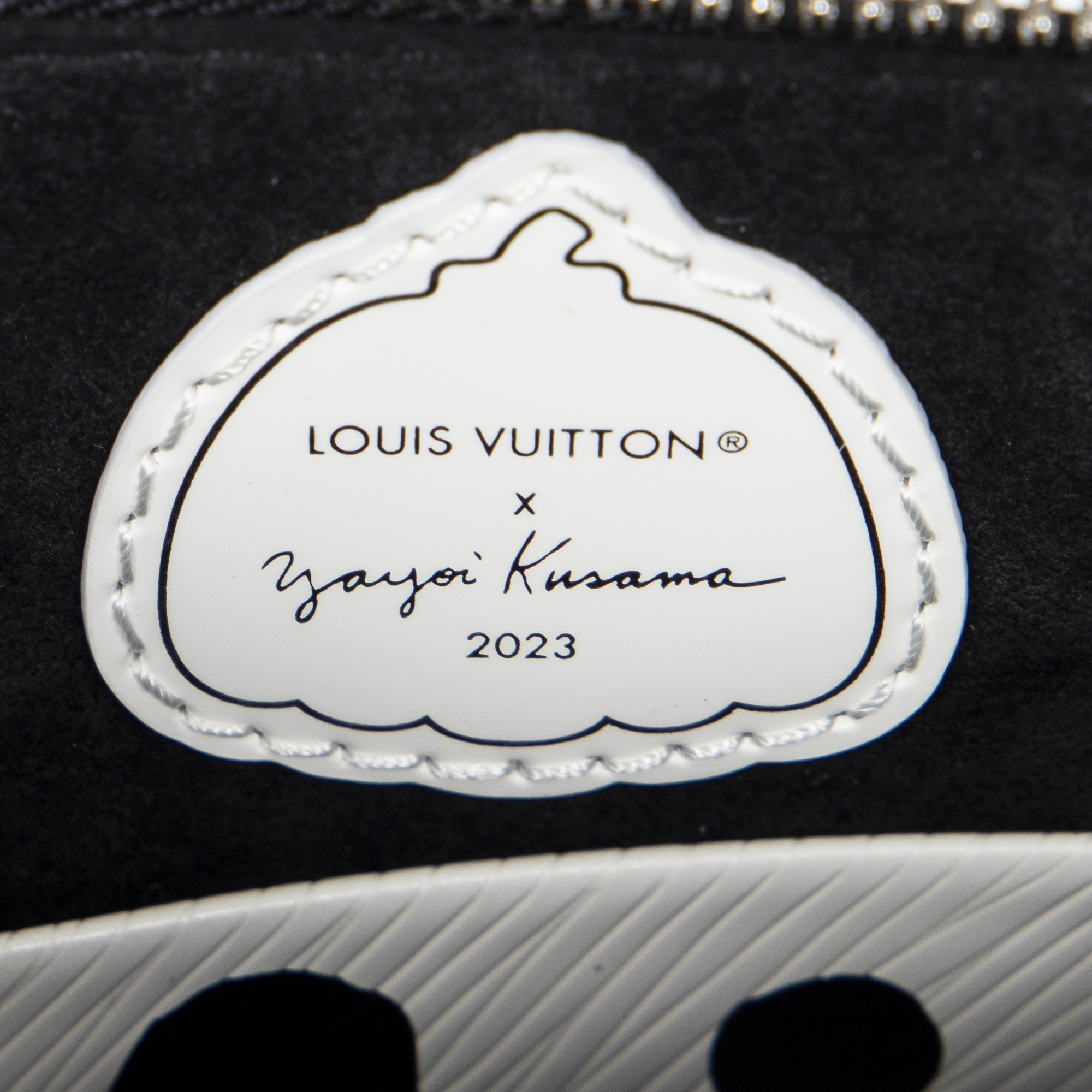 Louis Vuitton Yayoi Kusama Alma BB M21700– TC