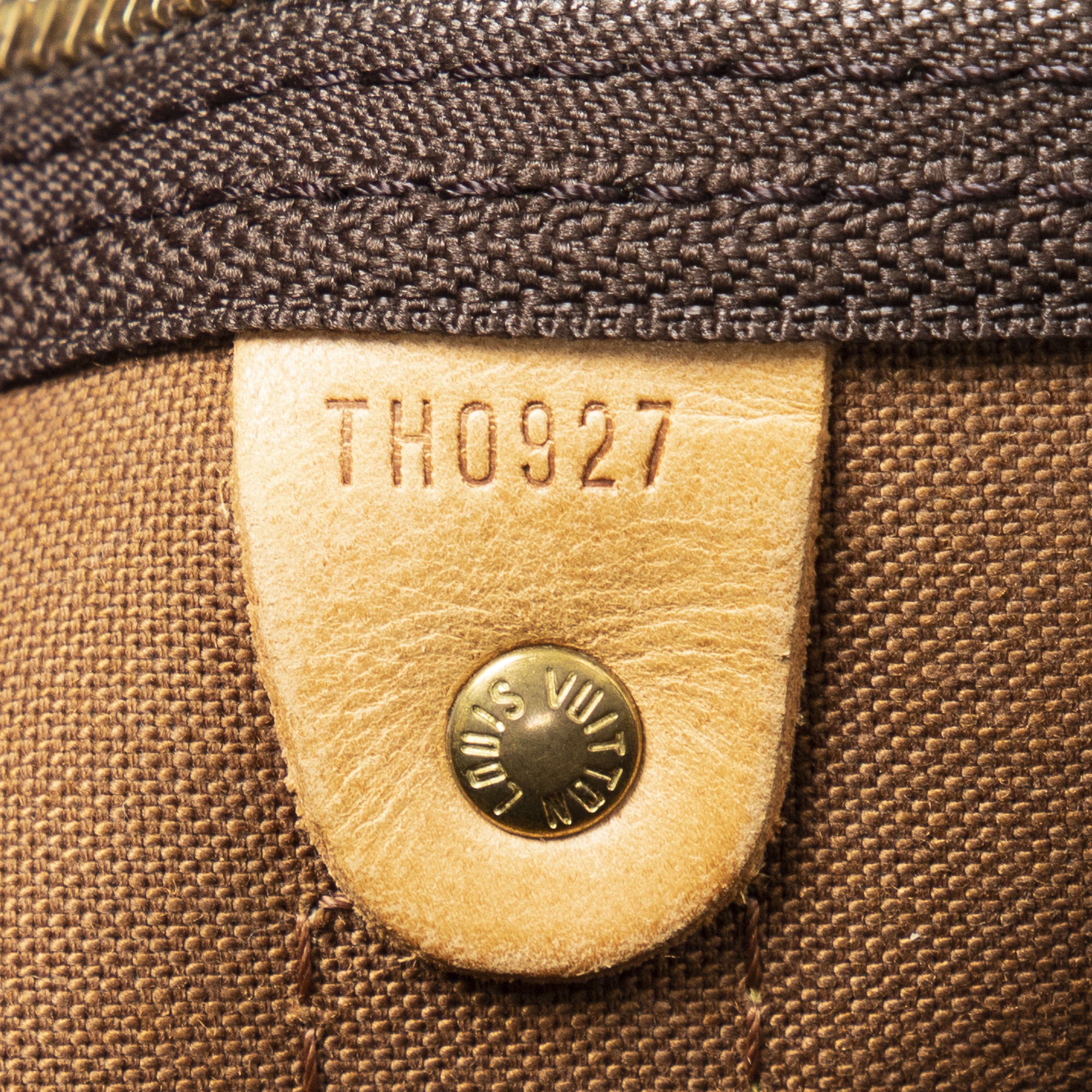 Сумка месенджер louis vuitton outdoor slimbag, Brown Louis Vuitton  Monogram Keepall Bandouliere 60 Travel Bag