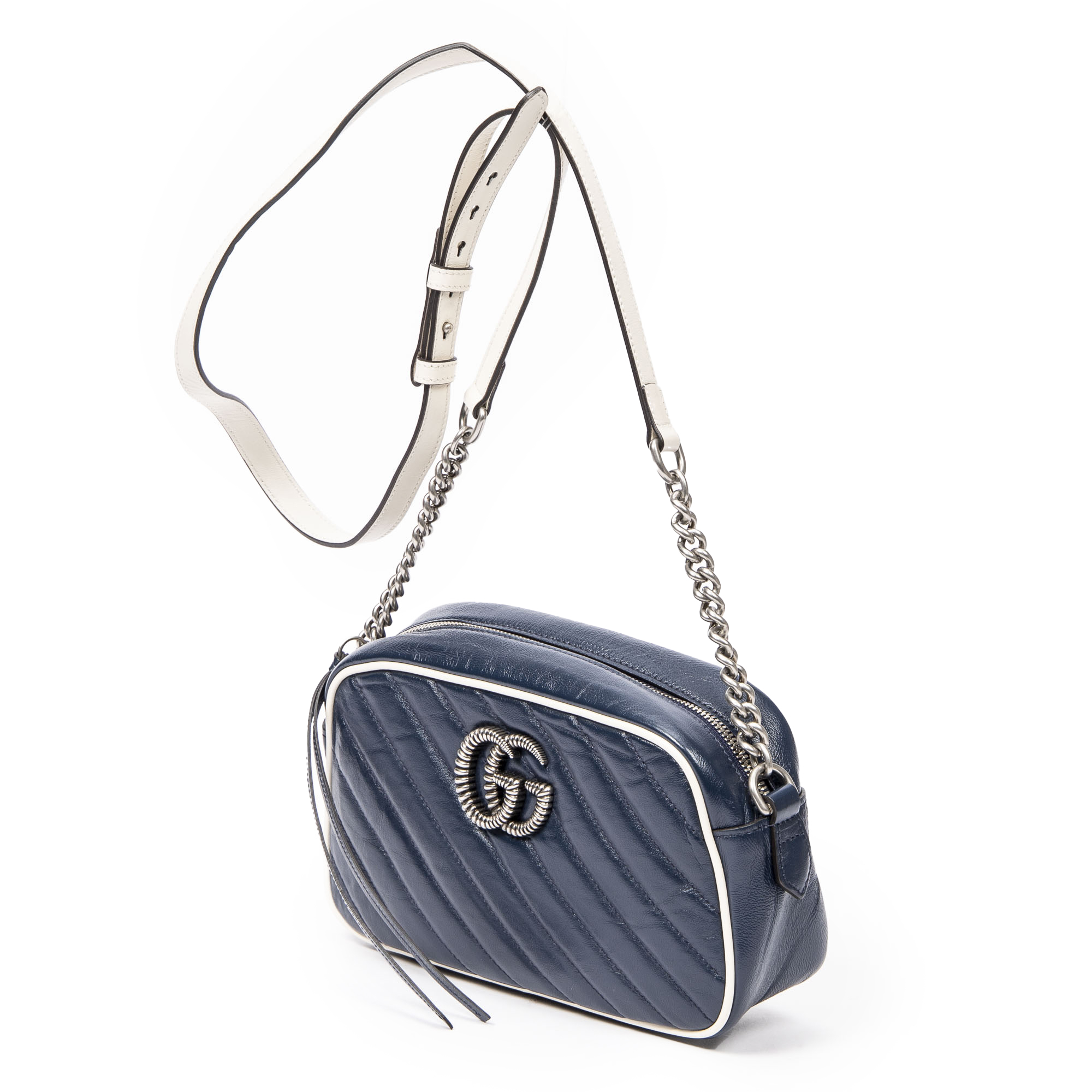 Shop GUCCI Street Style Small Shoulder Bag Logo (699406 UKMDG 2570) by  ANGESELECT