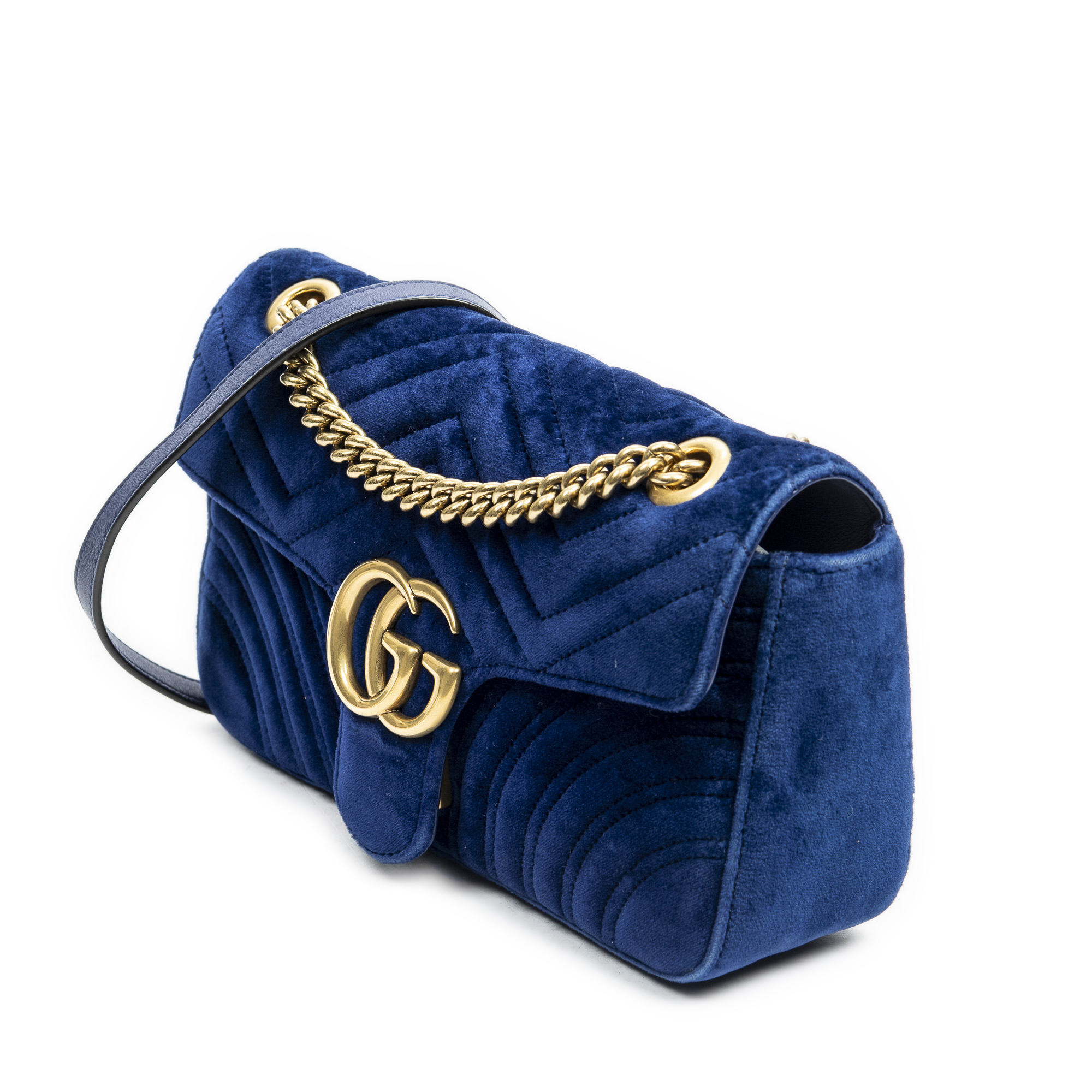 Gucci marmont velvet discount small shoulder bag